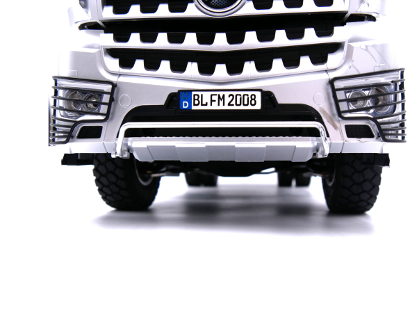 Messemodell 4x4 Metall LKW Kipper mit Mercedes-Benz Arocs elektrisch 1:14